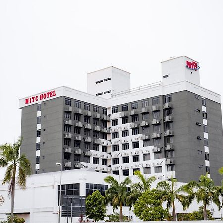 Mitc Hotel Malacca Exteriör bild